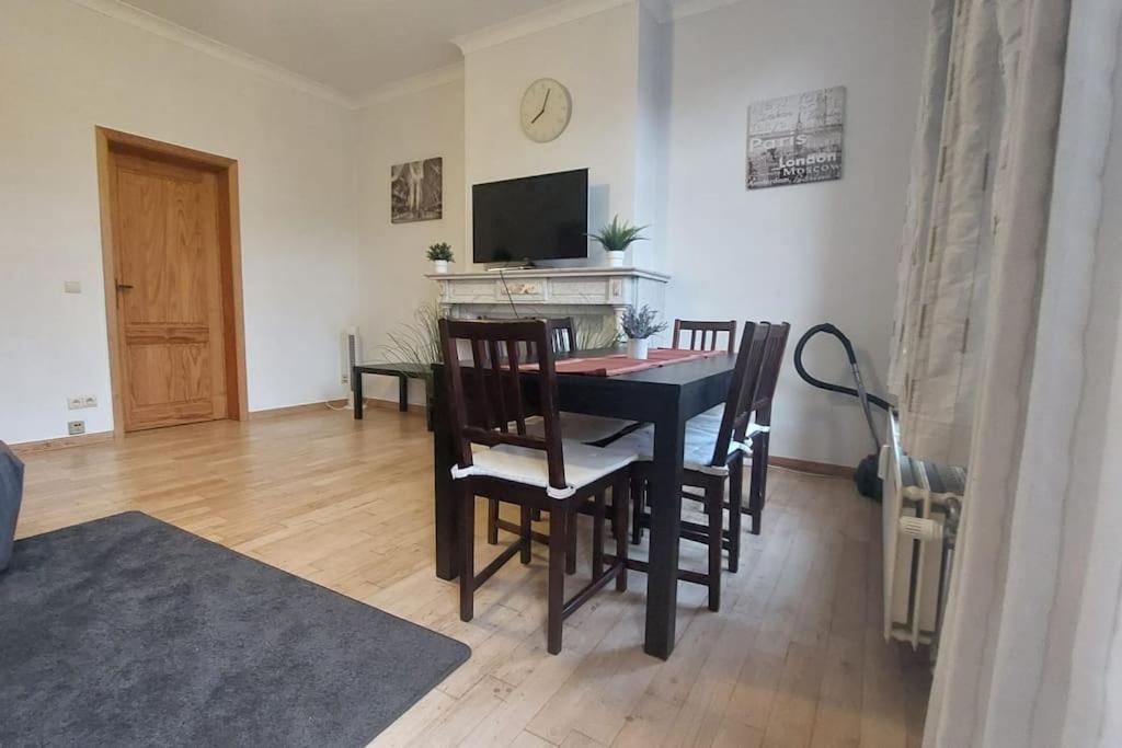 Charming 1-Bedroom Apartment بروكسل المظهر الخارجي الصورة