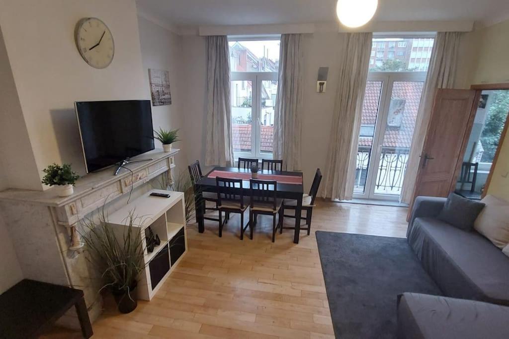 Charming 1-Bedroom Apartment بروكسل المظهر الخارجي الصورة